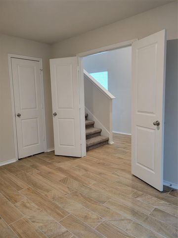 1130 Barn Swallow Way, San Antonio, TX 78253
