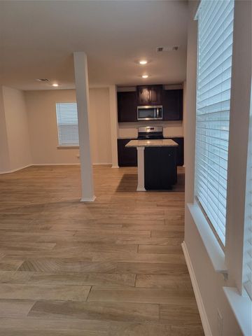 1130 Barn Swallow Way, San Antonio, TX 78253
