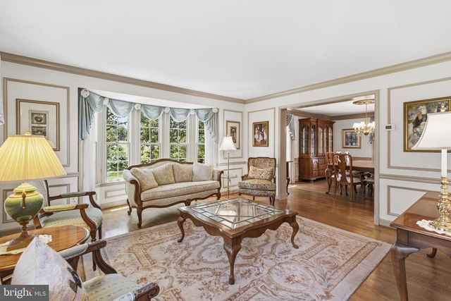 24 MANOR KNOLL CT, Baldwin, MD 21013
