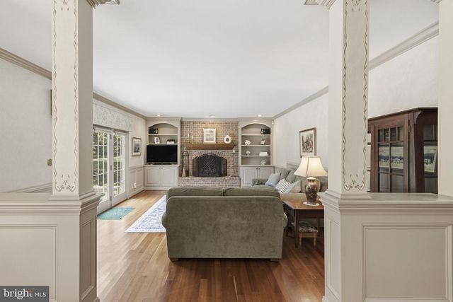 24 MANOR KNOLL CT, Baldwin, MD 21013