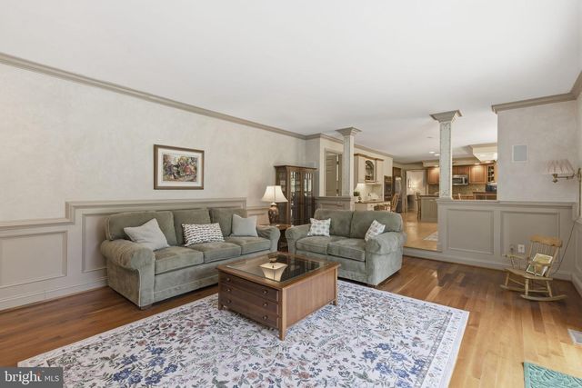 24 MANOR KNOLL CT, Baldwin, MD 21013