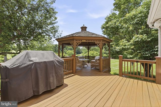 24 MANOR KNOLL CT, Baldwin, MD 21013