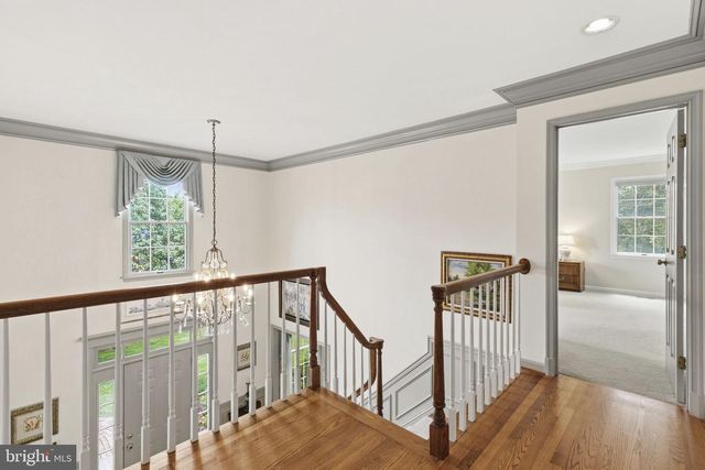 24 MANOR KNOLL CT, Baldwin, MD 21013