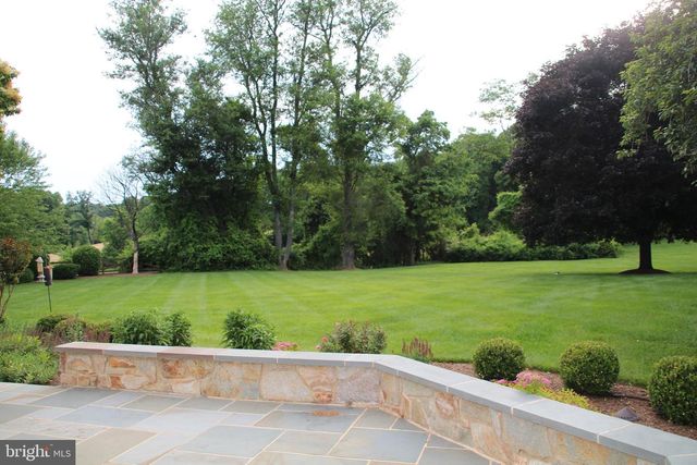 24 MANOR KNOLL CT, Baldwin, MD 21013