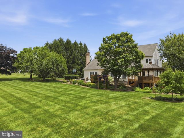 24 MANOR KNOLL CT, Baldwin, MD 21013