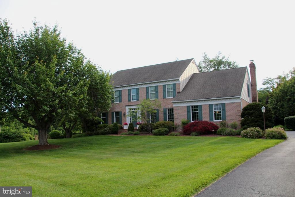 24 MANOR KNOLL CT, Baldwin, MD 21013