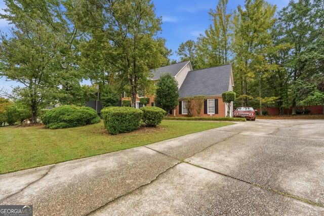 4412 Pembrooke Way, Powder Springs, GA 30127