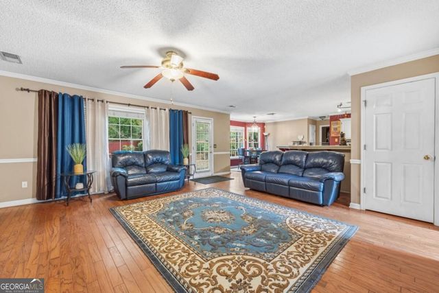 4412 Pembrooke Way, Powder Springs, GA 30127