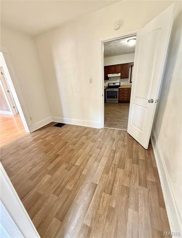 115 S LAWN Avenue, O'fallon, IL 62269