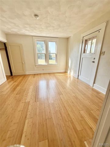 115 S LAWN Avenue, O'fallon, IL 62269