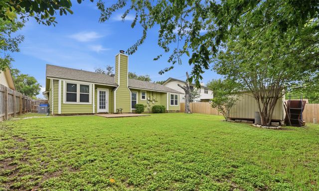 1100 York Castle DR, Pflugerville, TX 78660