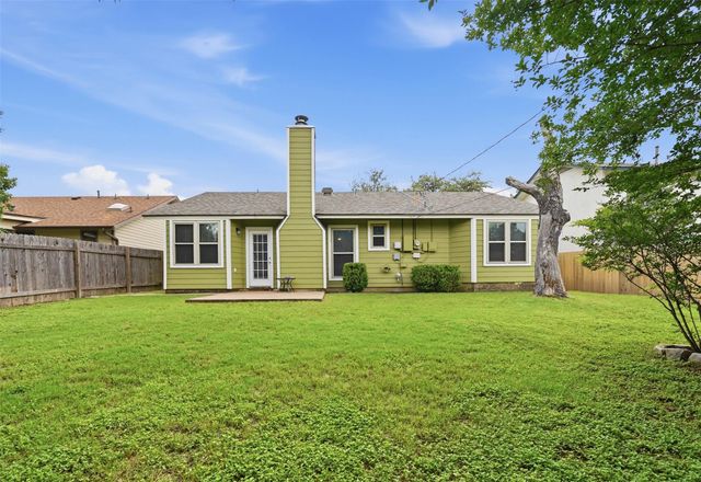 1100 York Castle DR, Pflugerville, TX 78660