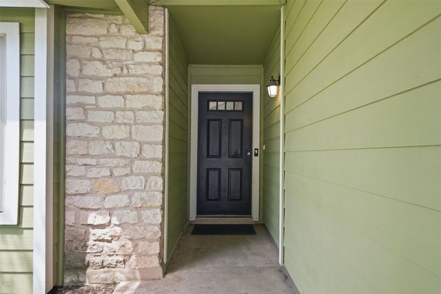 1100 York Castle DR, Pflugerville, TX 78660