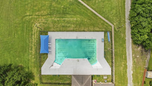1100 York Castle DR, Pflugerville, TX 78660