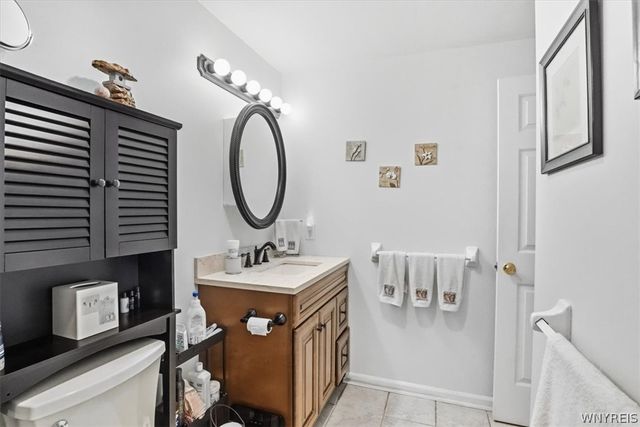 960 Hopkins Road E, Amherst, NY 14221