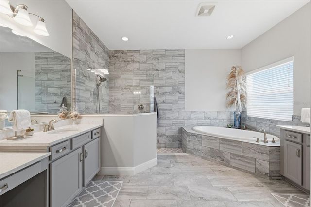 8130 WATER COLOR DRIVE, Land O Lakes, FL 34638