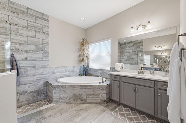 8130 WATER COLOR DRIVE, Land O Lakes, FL 34638