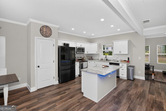 207 Dixon Circle, Williamson, GA 30292