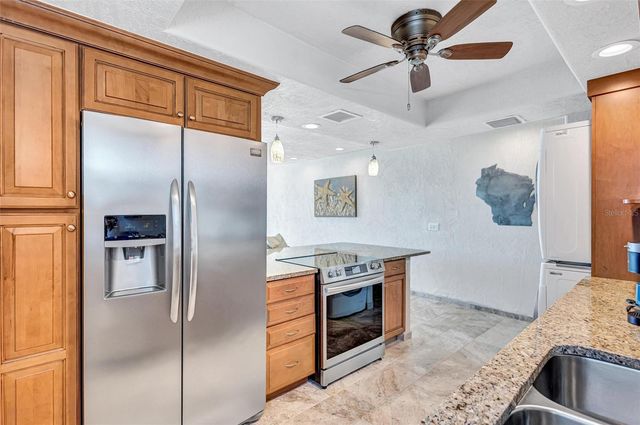 6140 MIDNIGHT PASS ROAD 101, Sarasota, FL 34242