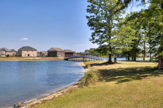 2015 Harborview Drive, Sumter, SC 29153