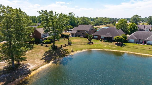 2015 Harborview Drive, Sumter, SC 29153