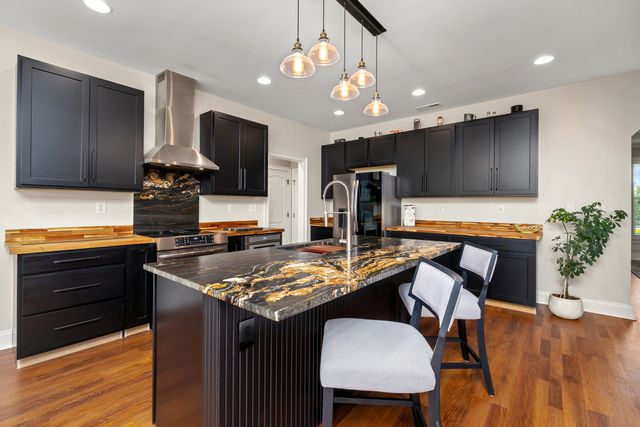2015 Harborview Drive, Sumter, SC 29153