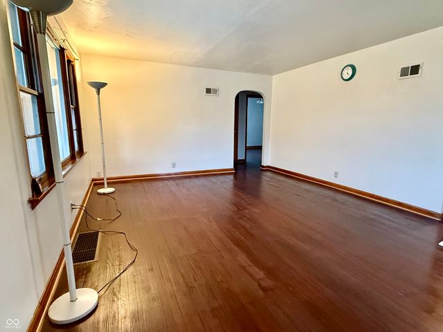 5828 Oak Lane, Anderson, IN 46013