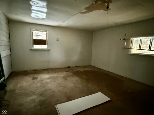 5828 Oak Lane, Anderson, IN 46013