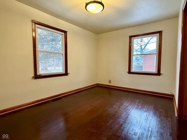 5828 Oak Lane, Anderson, IN 46013