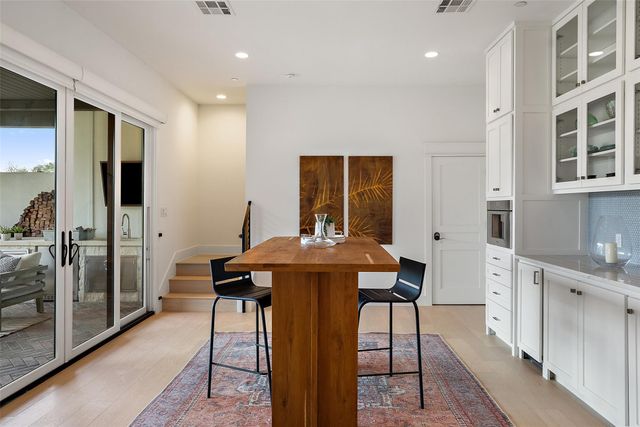 16908 Whispering Breeze, Austin, TX 78738