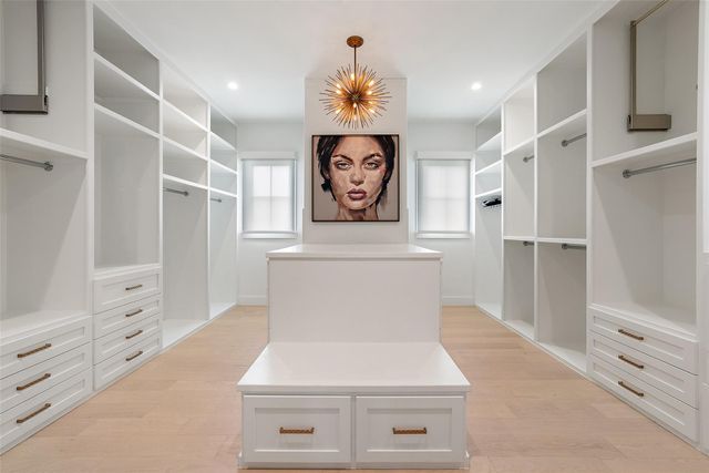 16908 Whispering Breeze, Austin, TX 78738