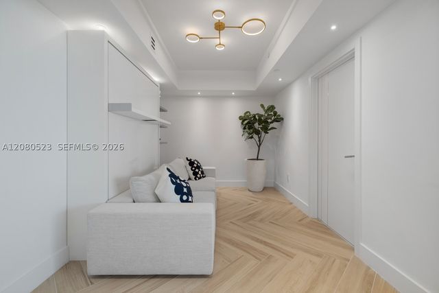 450 Alton Rd 2505, Miami Beach, FL 33139