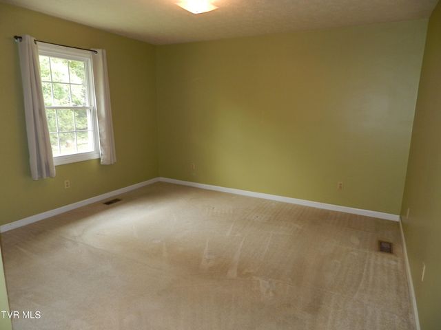 659 Gravely Road, Kingsport, TN 37660