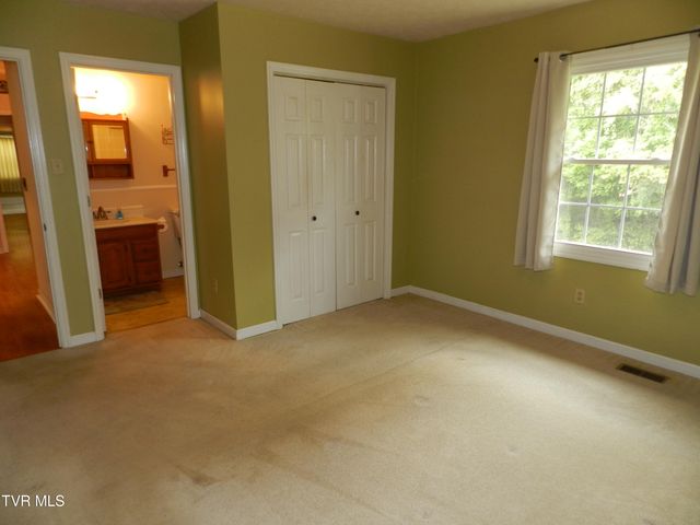 659 Gravely Road, Kingsport, TN 37660