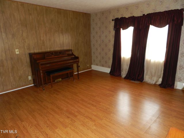 659 Gravely Road, Kingsport, TN 37660