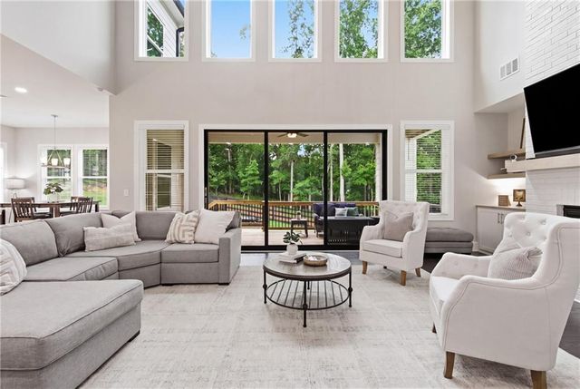 419 Oakleigh Avenue, Woodstock, GA 30188