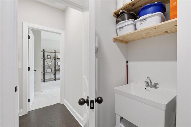 419 Oakleigh Avenue, Woodstock, GA 30188