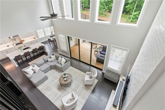 419 Oakleigh Avenue, Woodstock, GA 30188