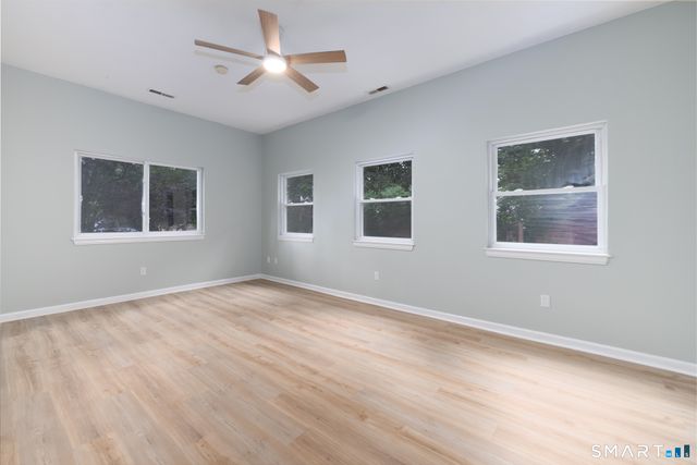 37 Vine Street, Milford, CT 06460