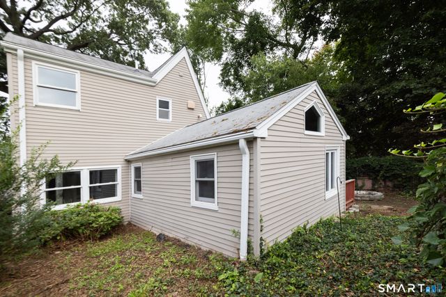 37 Vine Street, Milford, CT 06460
