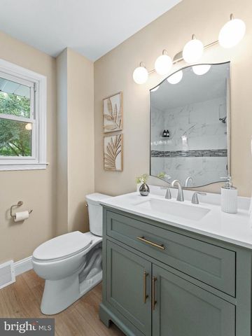 406 YORKSHIRE RD, Cherry Hill, NJ 08034