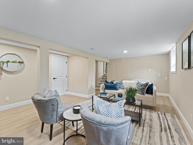 406 YORKSHIRE RD, Cherry Hill, NJ 08034