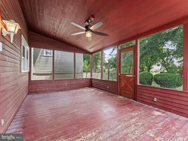 406 YORKSHIRE RD, Cherry Hill, NJ 08034