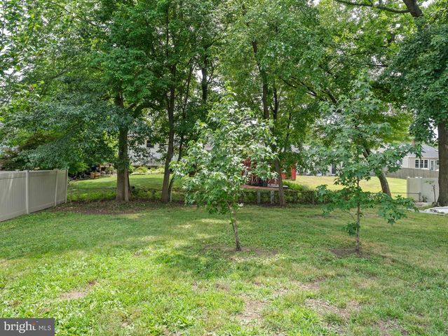 406 YORKSHIRE RD, Cherry Hill, NJ 08034