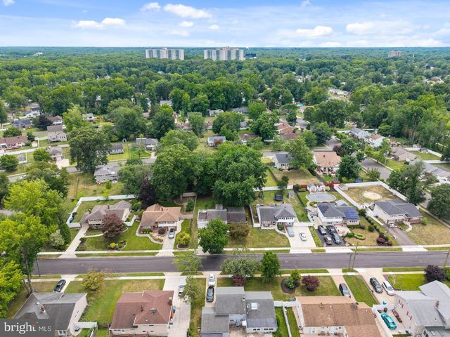 406 YORKSHIRE RD, Cherry Hill, NJ 08034