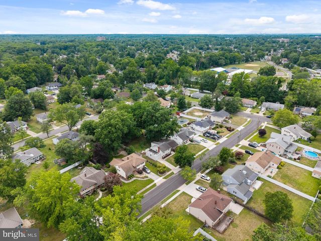 406 YORKSHIRE RD, Cherry Hill, NJ 08034