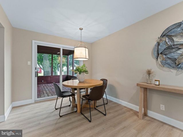 406 YORKSHIRE RD, Cherry Hill, NJ 08034