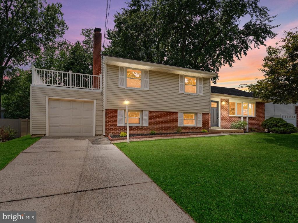 406 YORKSHIRE RD, Cherry Hill, NJ 08034