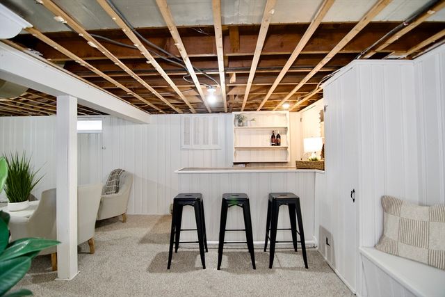 1657 Carew St, Springfield, MA 01104
