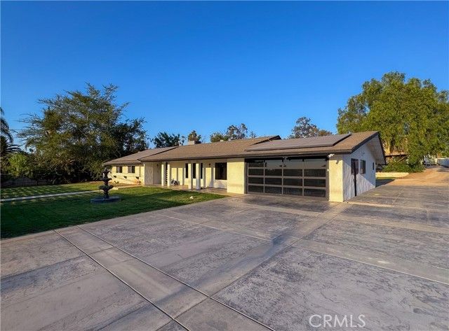 16698 Washington Street, Riverside, CA 92504